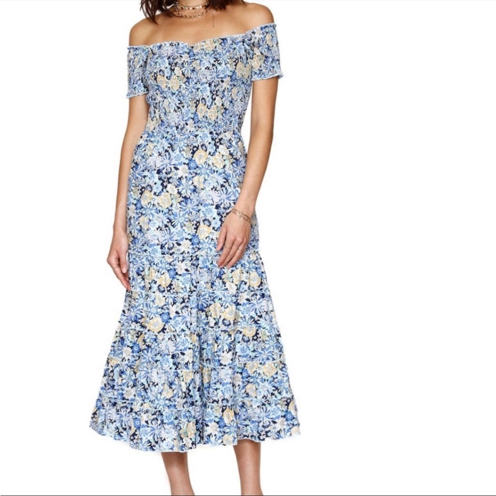 Heartlook dress size small blue floral